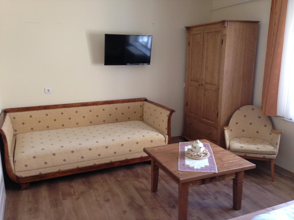 Vida-Lak Villa Berekfurdo Room photo